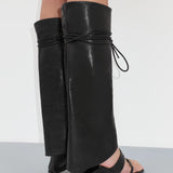 Samia Black Texture Leather Camal